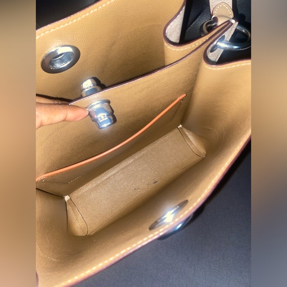 Coach Charlie Bucket shoulder Bag In Signature Canvas - Picture 13 of 17